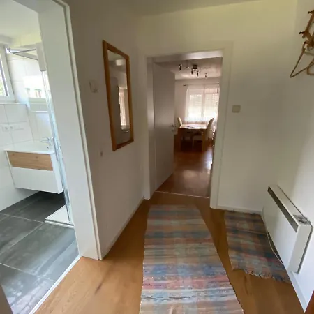 Haus Gohringer / Apartment Hermagor-Pressegger See